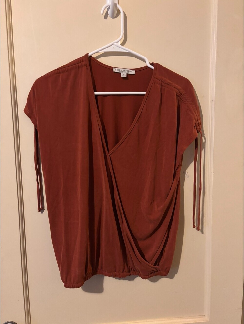 Green Envelope rust wrap top Medium